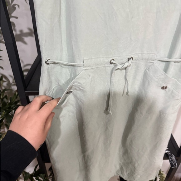 Tommy Bahama Light Green Sleeveless Midi Dress 100% silk size 6 - Picture 3 of 7